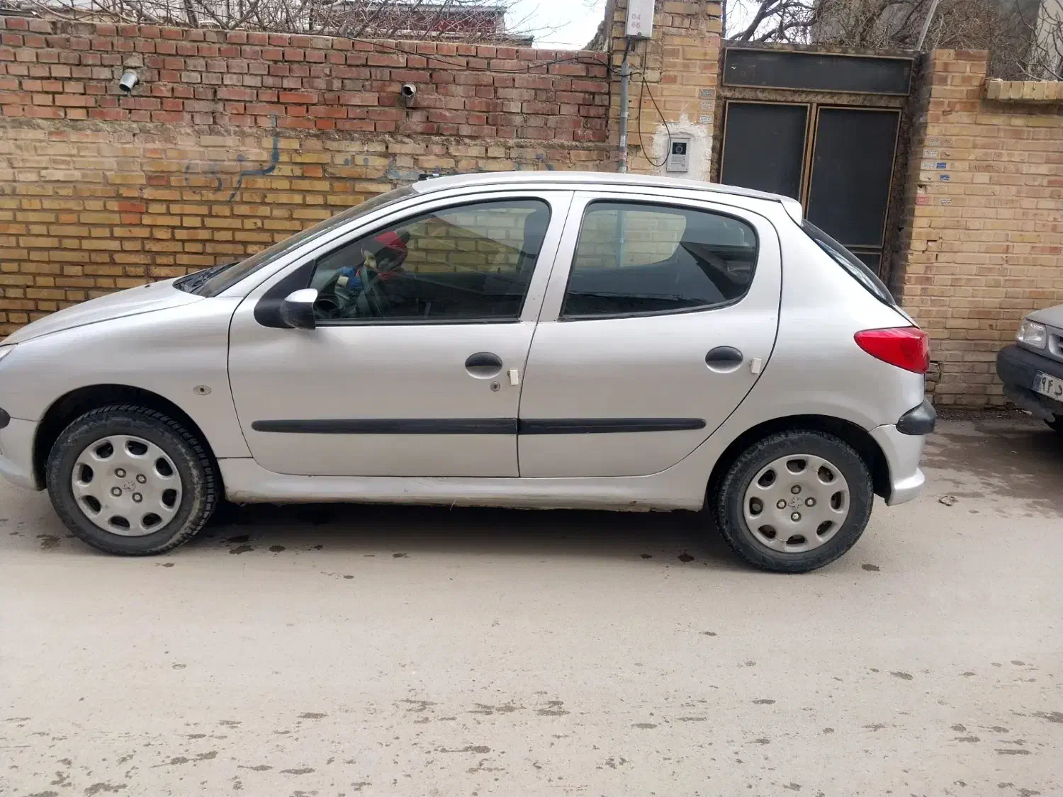 ۲۰۶ بسیار تمیز مدل ۸۵|خودرو سواری و وانت|بجنورد, |دیوار