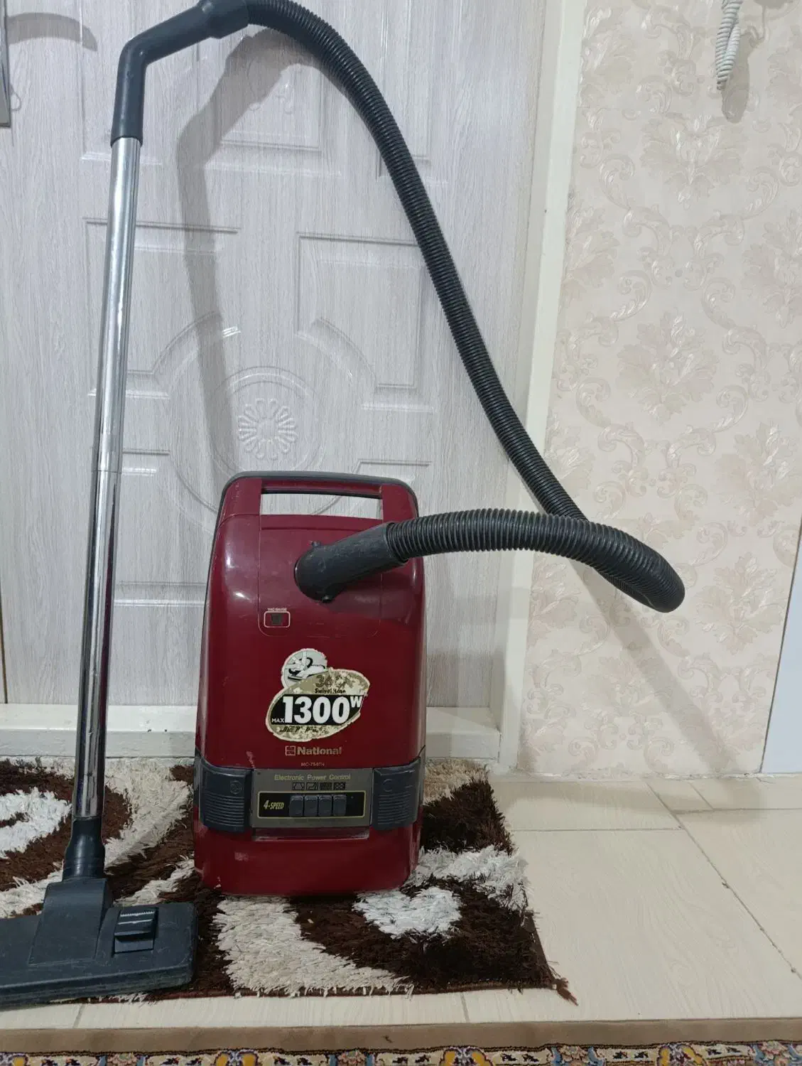 جارو برقی ناسیونال|جاروبرقی، جارو شارژی، بخارشو|آشتیان, |دیوار