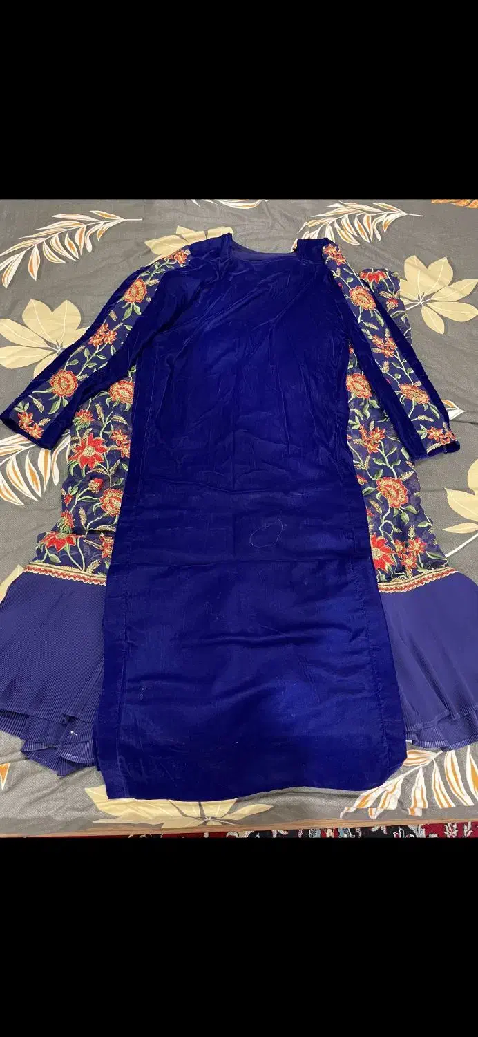 لباس محلی|لباس|یاسوج, |دیوار