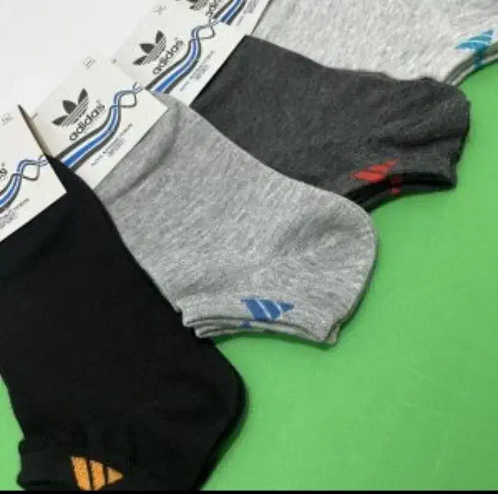 جوراب مردانه و زنانه|حراج|قرچک, محمد آباد|دیوار