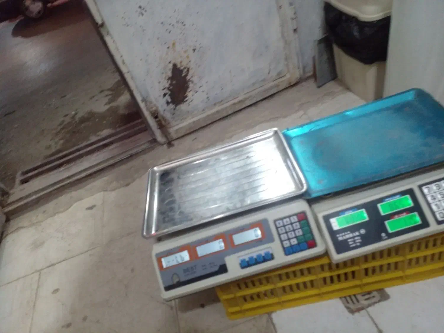 ترازوخراب خاک میفروشمشان۱۵۰۰|فروشگاه و مغازه|همدان, |دیوار