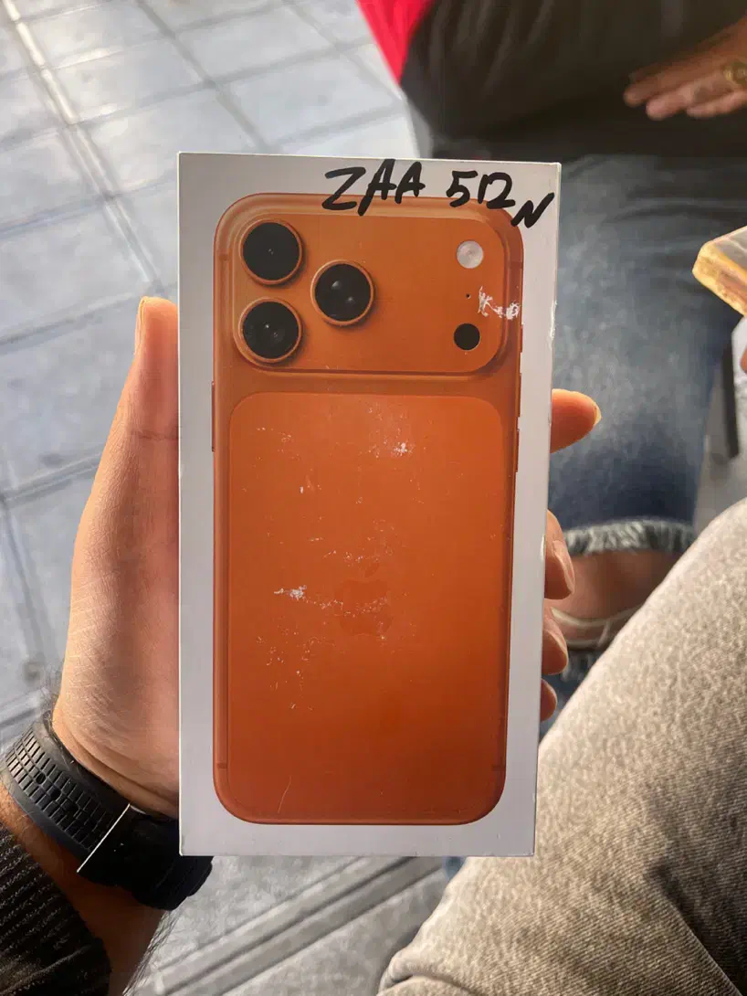 17pro max 512 not active|موبایل|تهران, درختی|دیوار