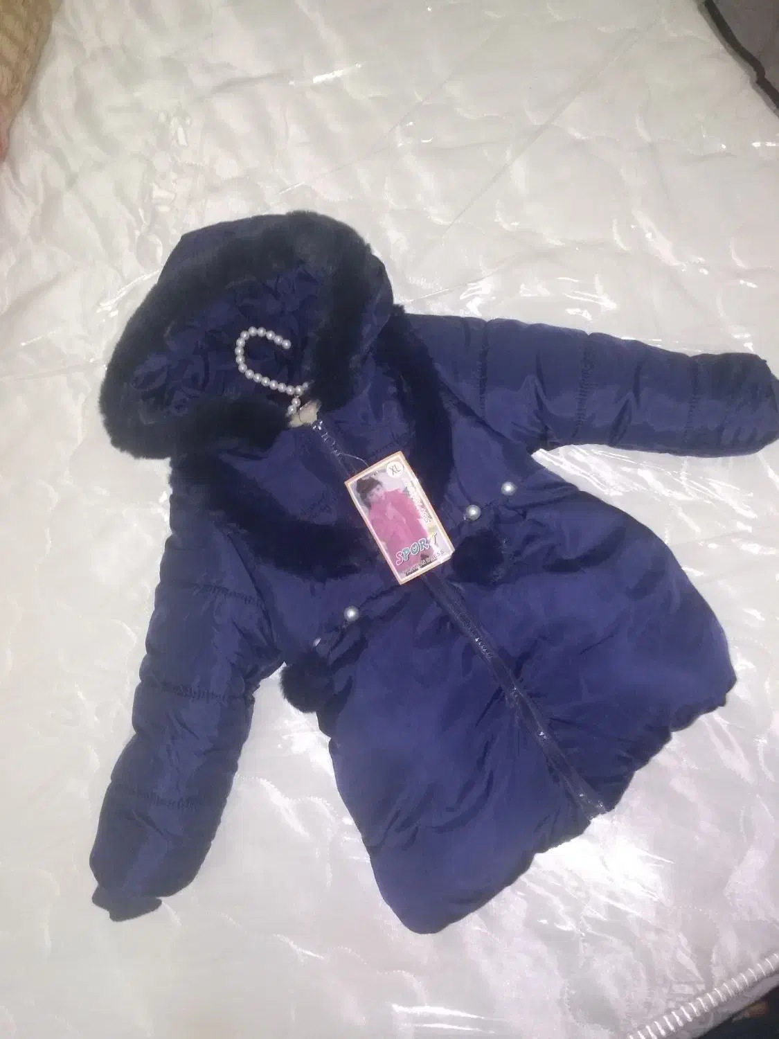 کاپشن بچگانه مناسب برای هشت ماه تا دوسال|کفش و لباس بچه|زابل, |دیوار