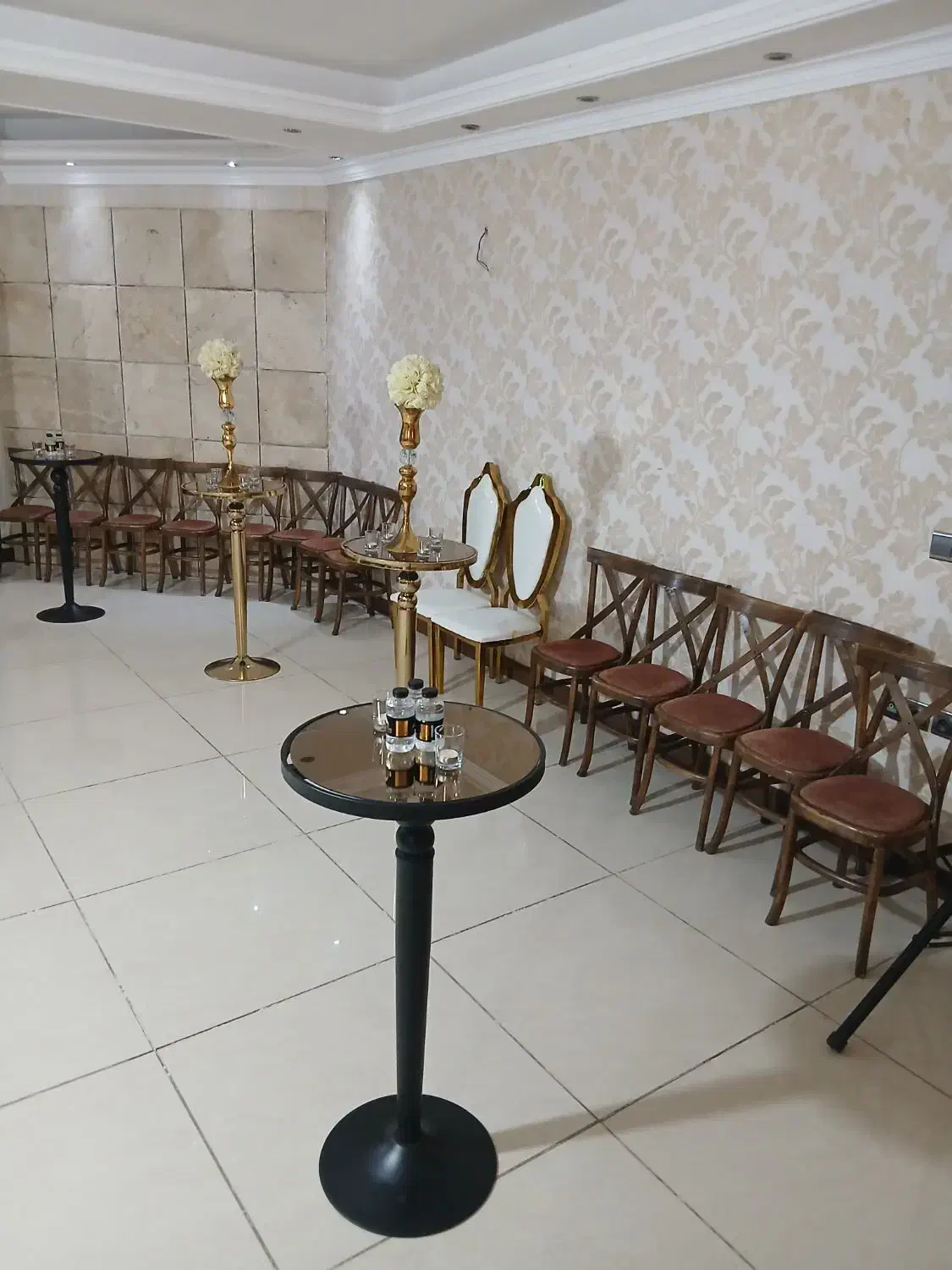 اجاره صندلی میز ظروف بخاری تشریفات ظروف کرایه رز|خدمات پذیرایی، مراسم|تهران, باغ فیض|دیوار