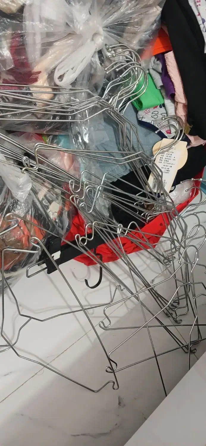 رخت آویز|بندرخت و رخت‌آویز|پیر بکران, |دیوار