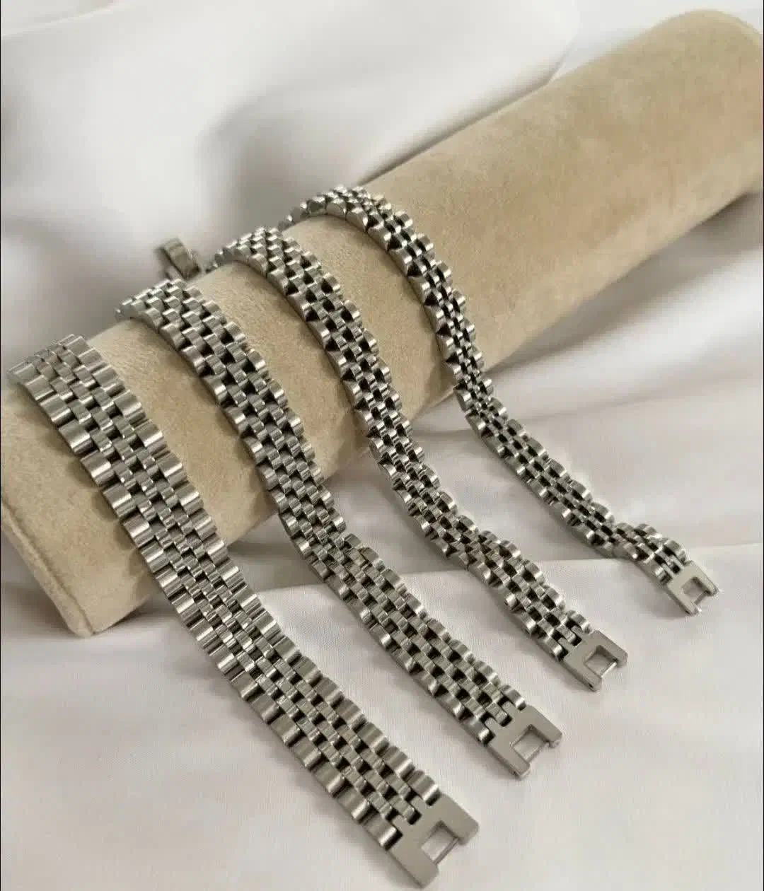 دستبند ست رولکس سیلور|بدلیجات|قم, سراجه (۱۵ خرداد)|دیوار