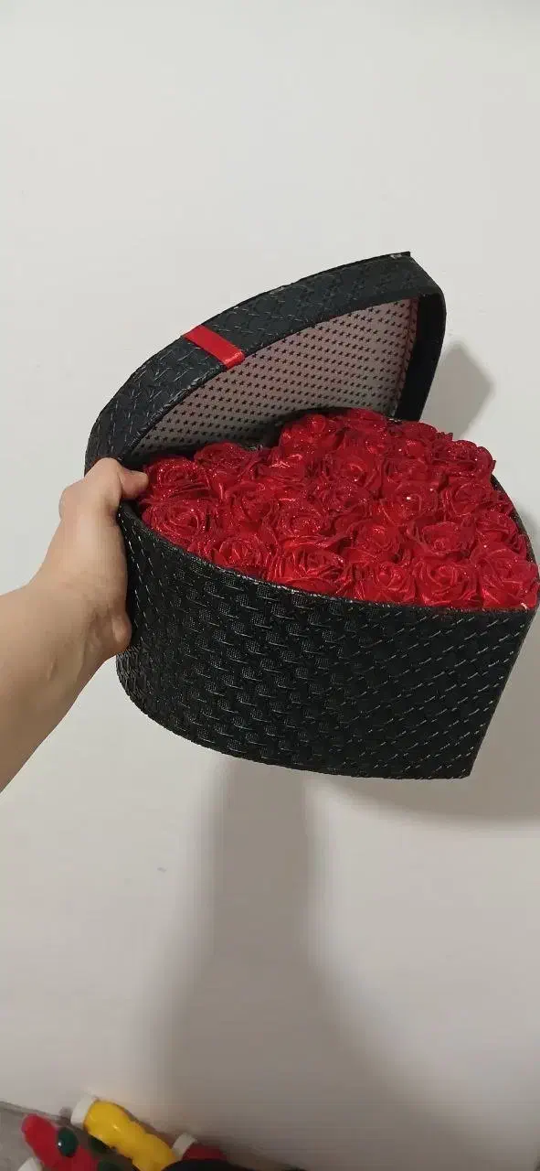 چندباکس گل|گل مصنوعی|سنندج, |دیوار