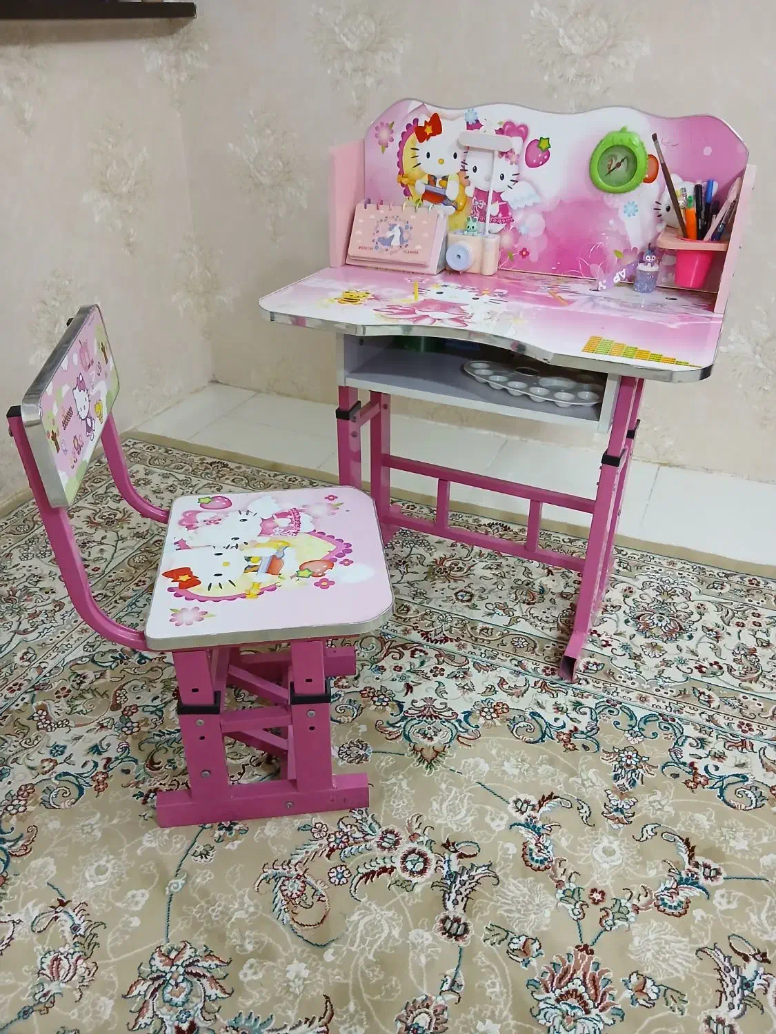 میز تحریر|میز تحریر و کامپیوتر|مشهد, مشکینی (شهرک غرب)|دیوار