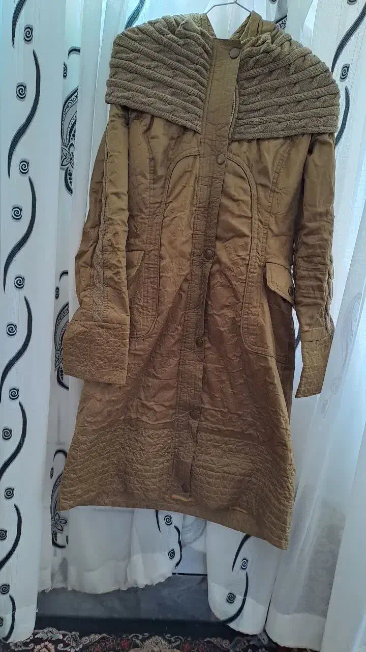 چند تا لباس بخر پول یکی بده|لباس|آران و بیدگل, |دیوار