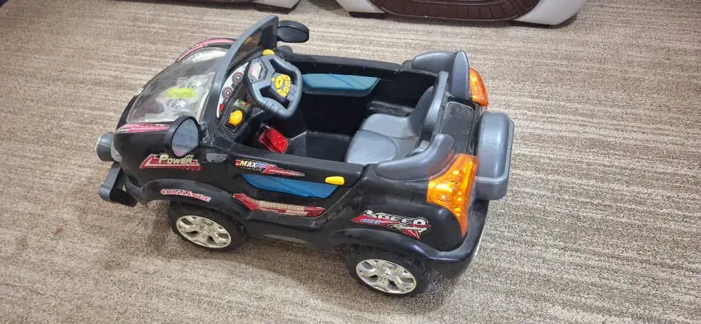 ماشین شارژی|اسباب‌بازی بچه|برازجان, |دیوار