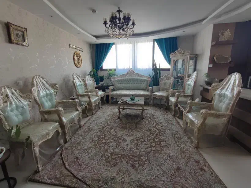 مبل سلطنتی شیک|مبلمان خانگی و میز عسلی|اصفهان, ارداجی|دیوار