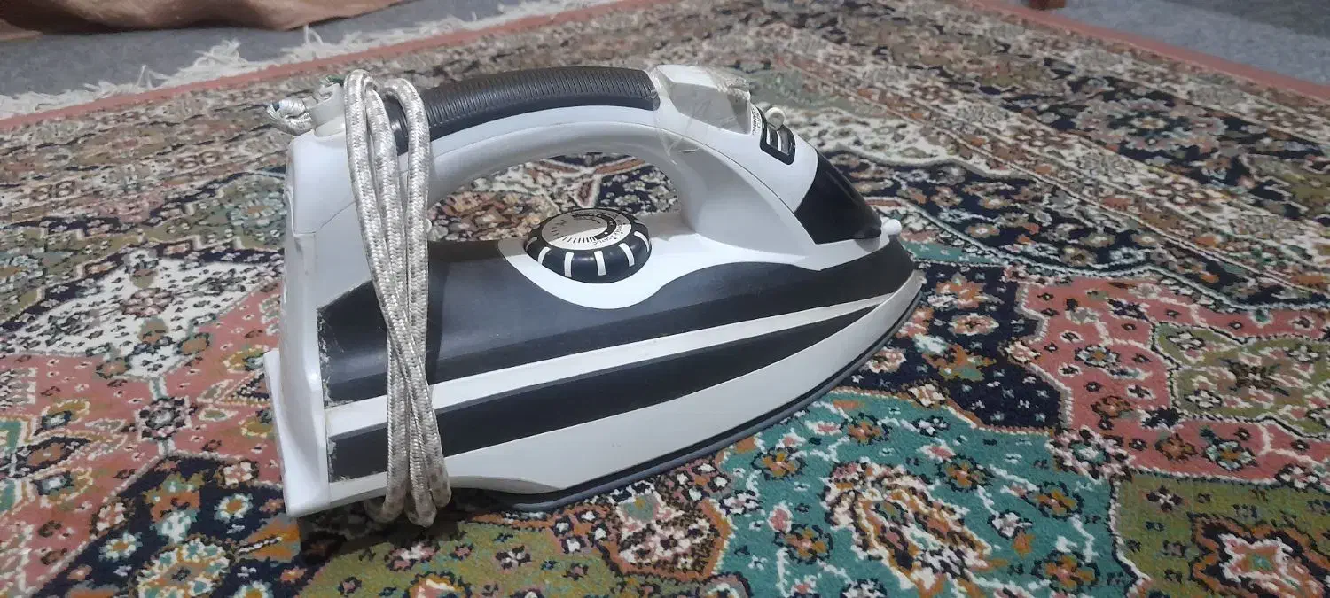 اتو سالم در حد نو|اتو و لوازم اتو|مشهد, نوید|دیوار