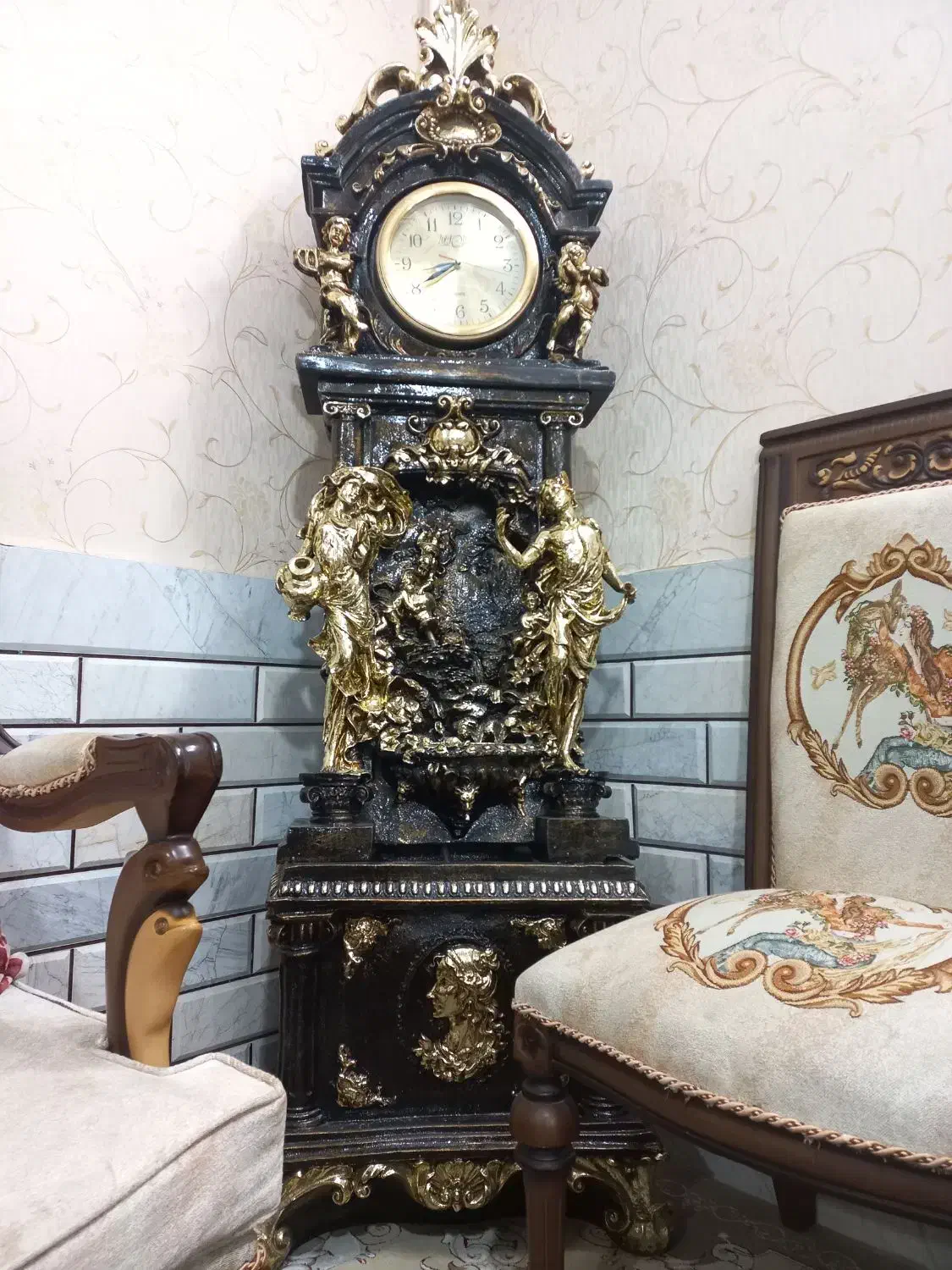 ساعت در حد نو|ساعت دیواری و تزئینی|الیگودرز, |دیوار