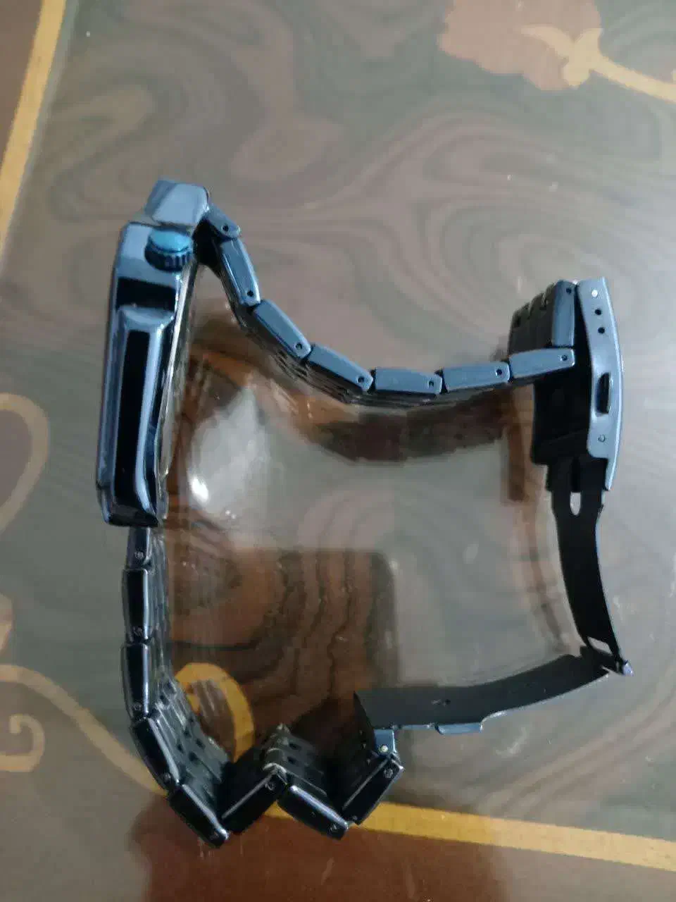 شخصی|ساعت|نیشابور, کوی یغما|دیوار