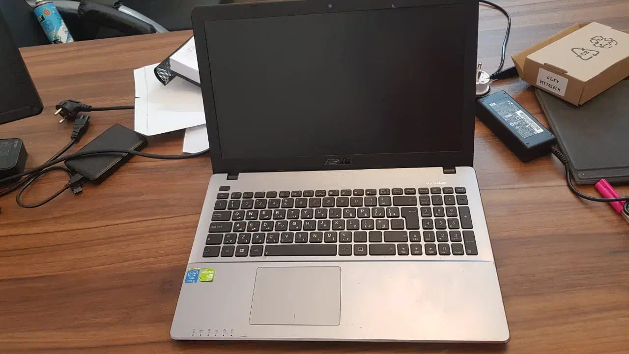 Asus k46c بسیار تمیز و زیبا|رایانه همراه|شیراز, میرزاکوچک خان|دیوار