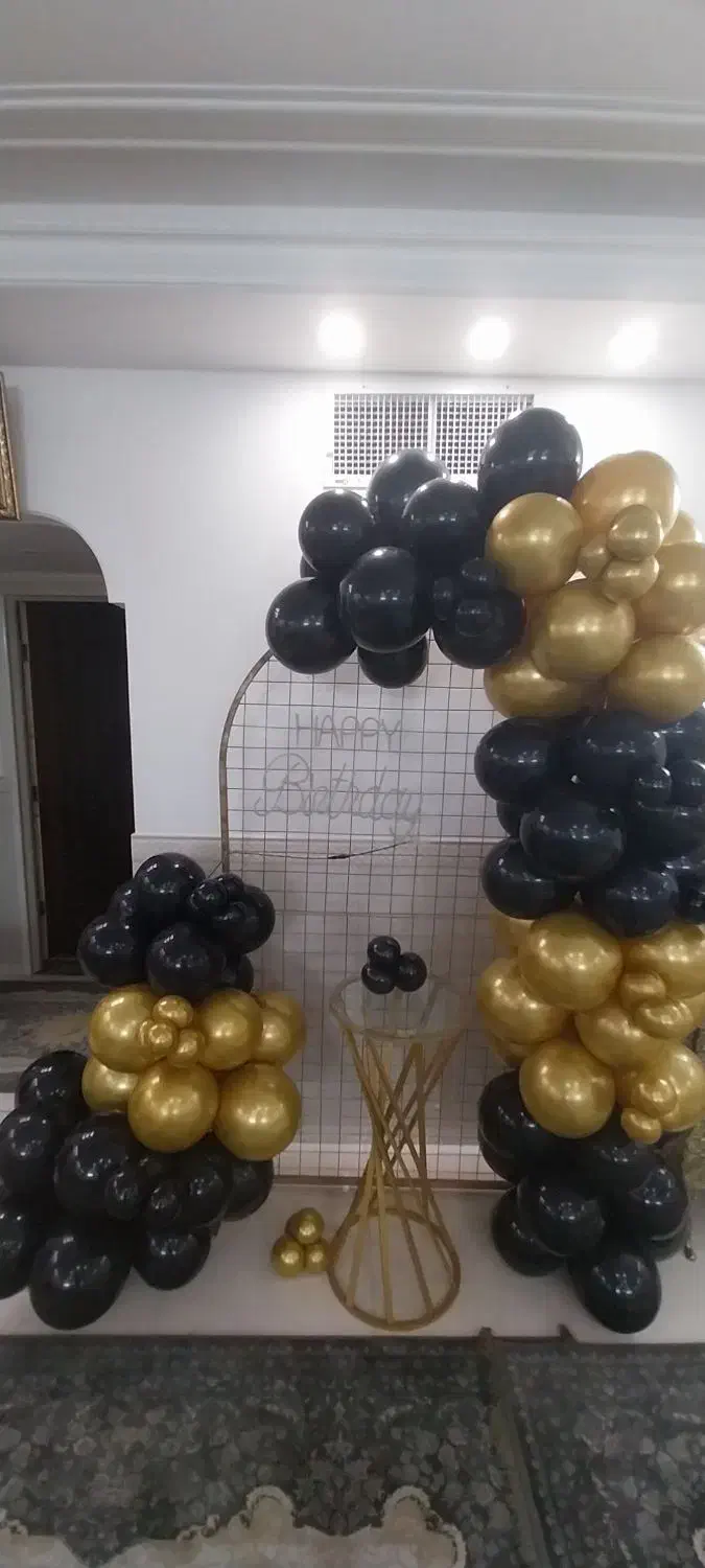 تم تولد|اسباببازی|قم, هفت تیر|دیوار