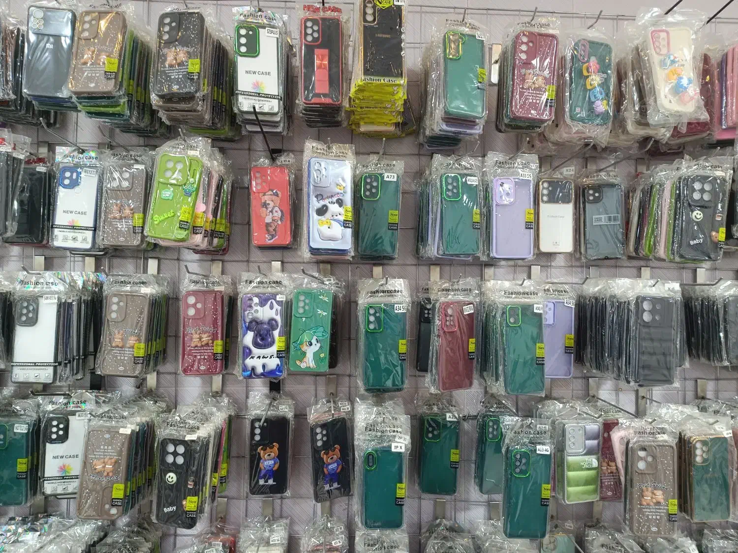 فروش لوازم  موبایل فروشی به صورت کلی ویکجا|لوازم جانبی موبایل و تبلت|کرمانشاه, |دیوار