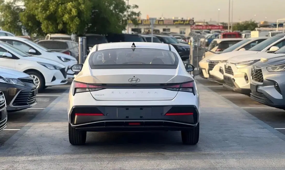 Elantra|خودرو سواری و وانت|قشم, |دیوار