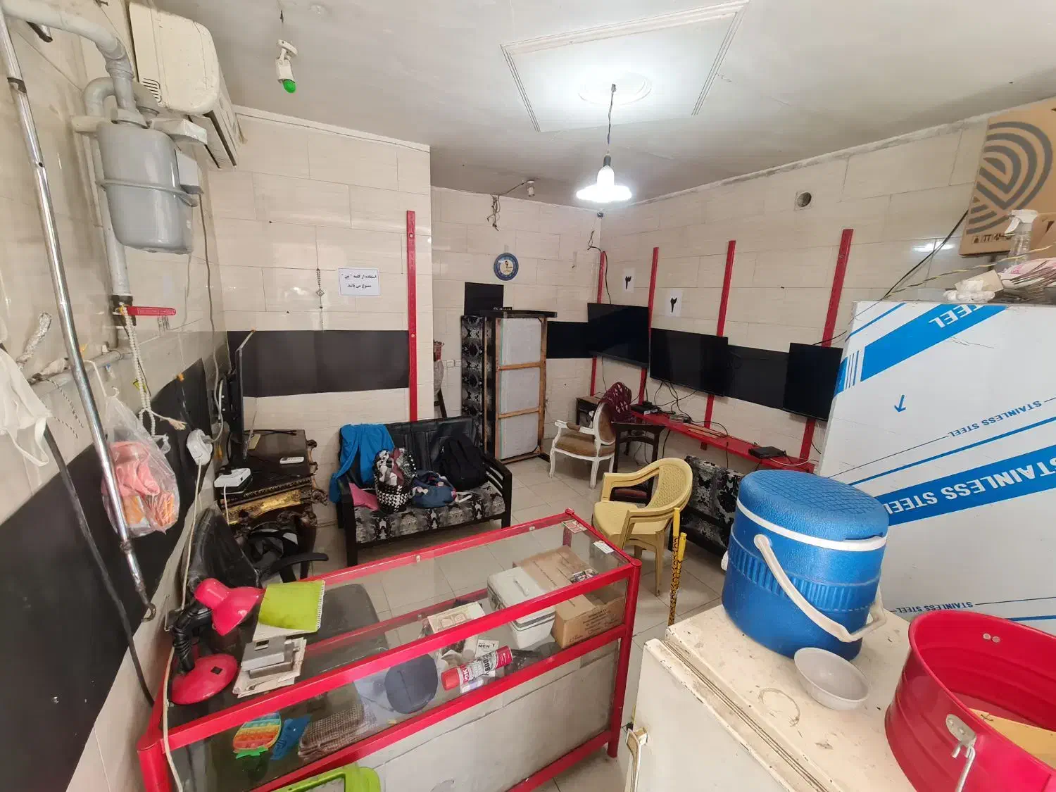 مغازه تجاری موقعیت خوب با کولر گازی|اجارهٔ مغازه و غرفه|رباط‌کریم, رباط‌کریم|دیوار