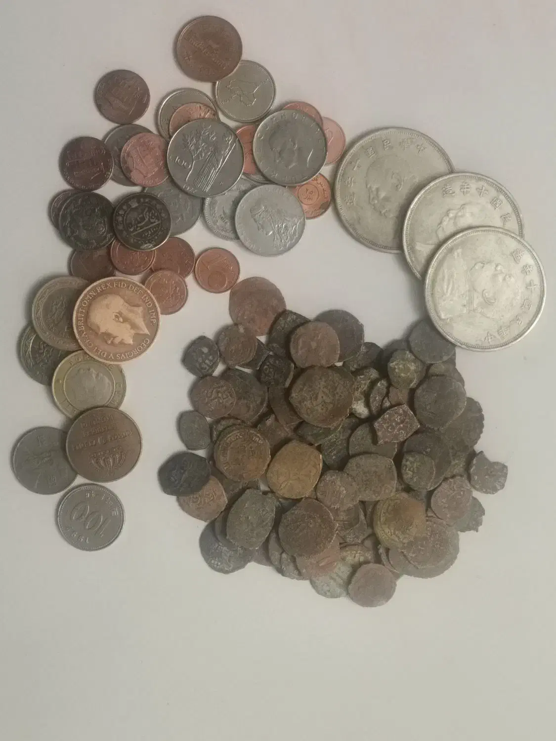 تعدادی سکه قدیمی و خارجی|کلکسیون سکه، تمبر، اسکناس|شیراز, کاراندیش|دیوار