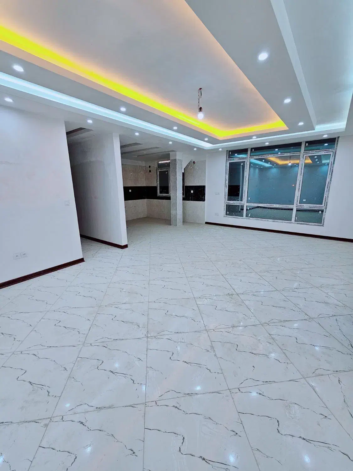 واحد 105 متری / کلید نخورده|فروش آپارتمان|پاکدشت, پاکدشت (مامازند)|دیوار