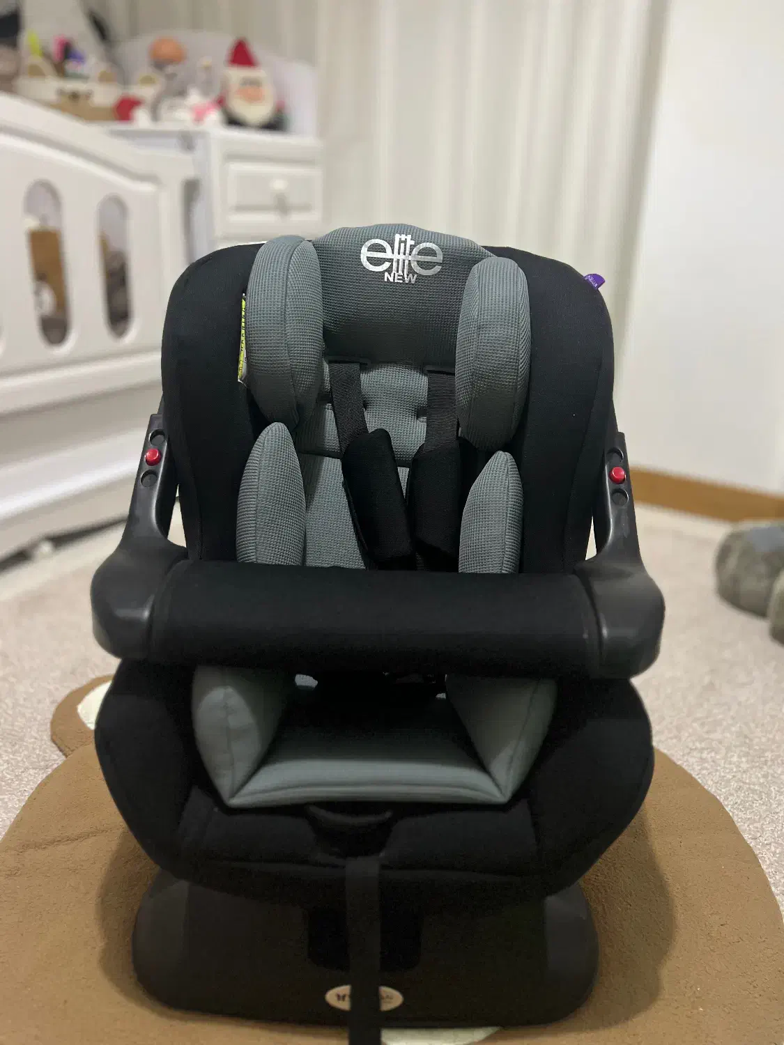 صندلی ماشین کودک دلیجان|تخت و صندلی بچه|پاکدشت, پاکدشت (مامازند)|دیوار