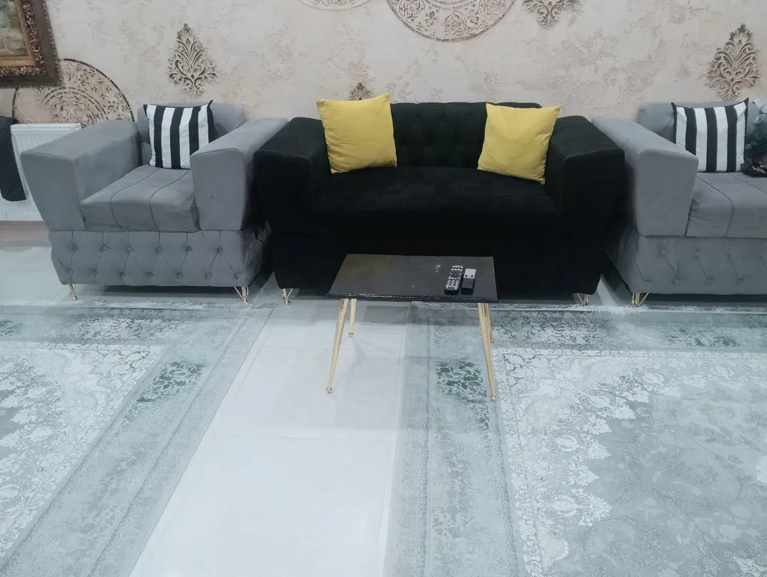 مبل ۷ نفره خیلی خیلی بادوام|مبلمان خانگی و میز عسلی|ارومیه, |دیوار