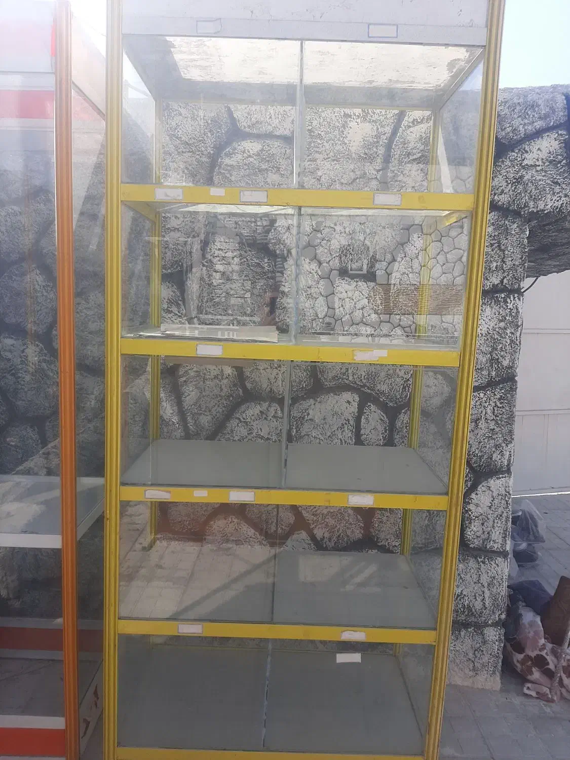 ویترین آجیل و شیرینی|فروشگاه و مغازه|کازرون, |دیوار