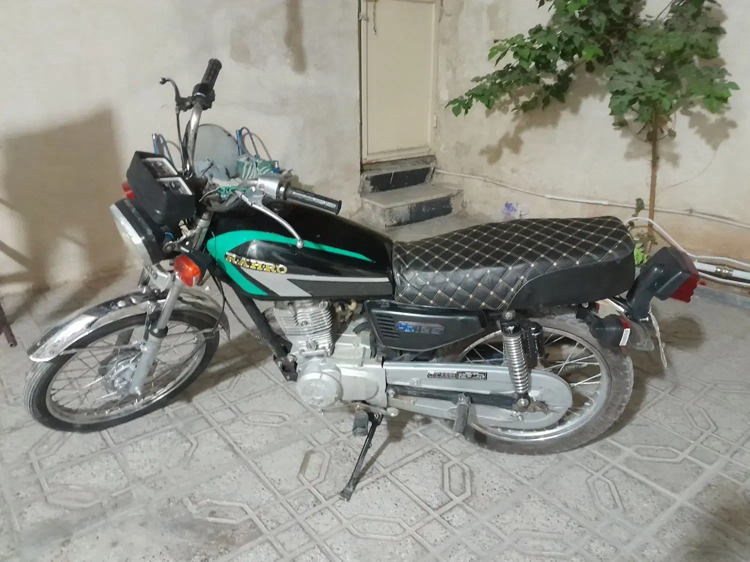 فنی به شرط مدارک کامل|موتورسیکلت|کوهدشت, |دیوار