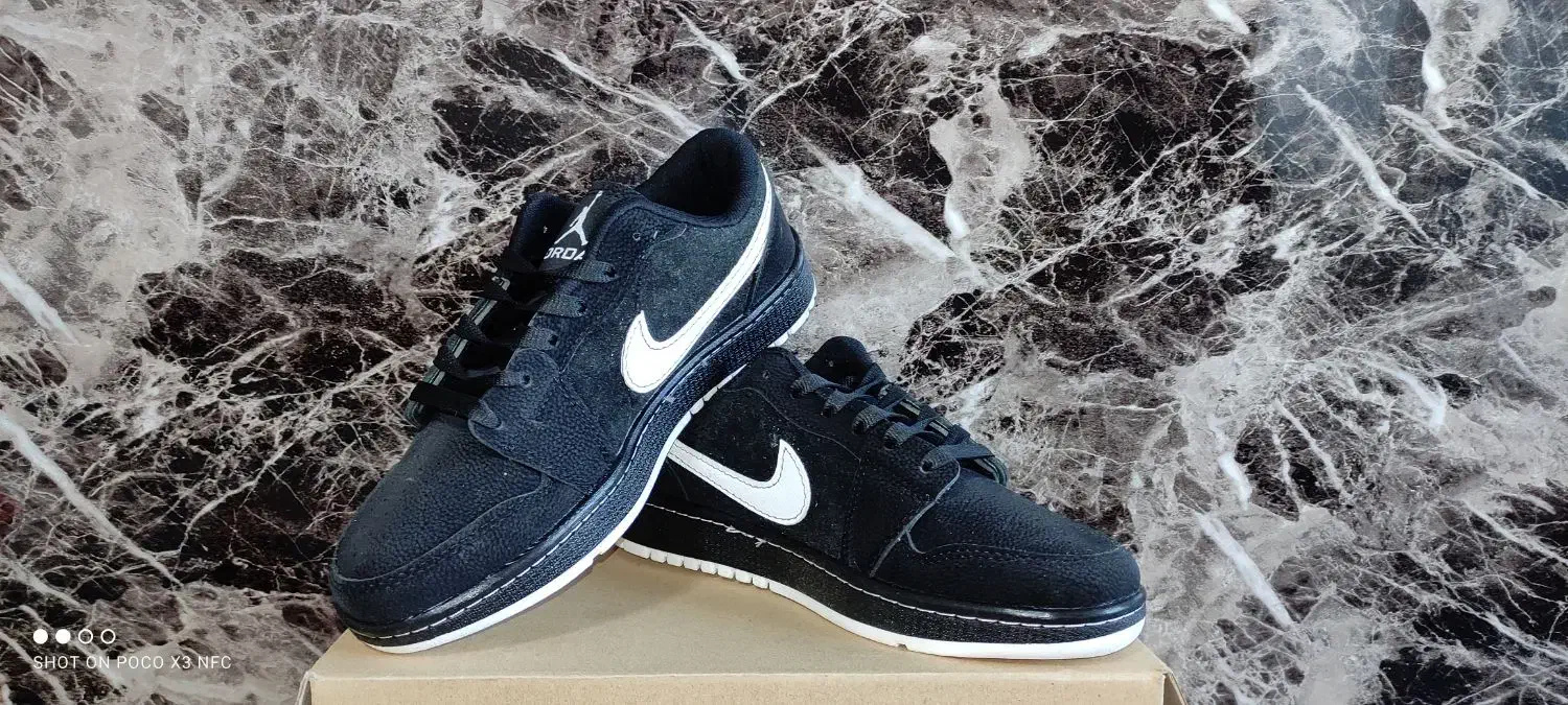 کتونی عمده به قیمت تولیدی|کیف، کفش، کمربند|پرند, فاز ۵|دیوار