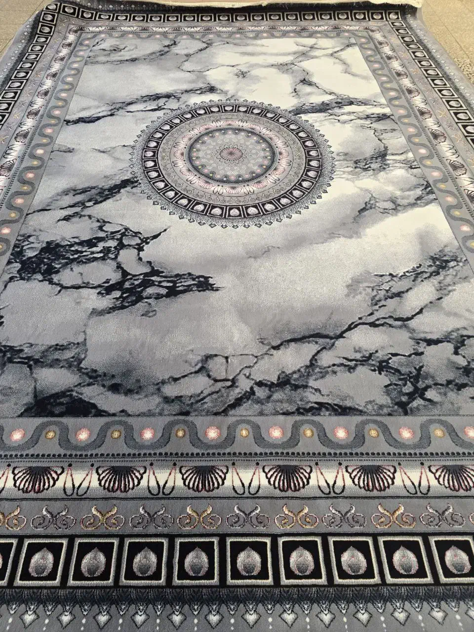 قالی ۷۰۰ و ۱۲۰۰ کاشان|فرش|میناب, |دیوار