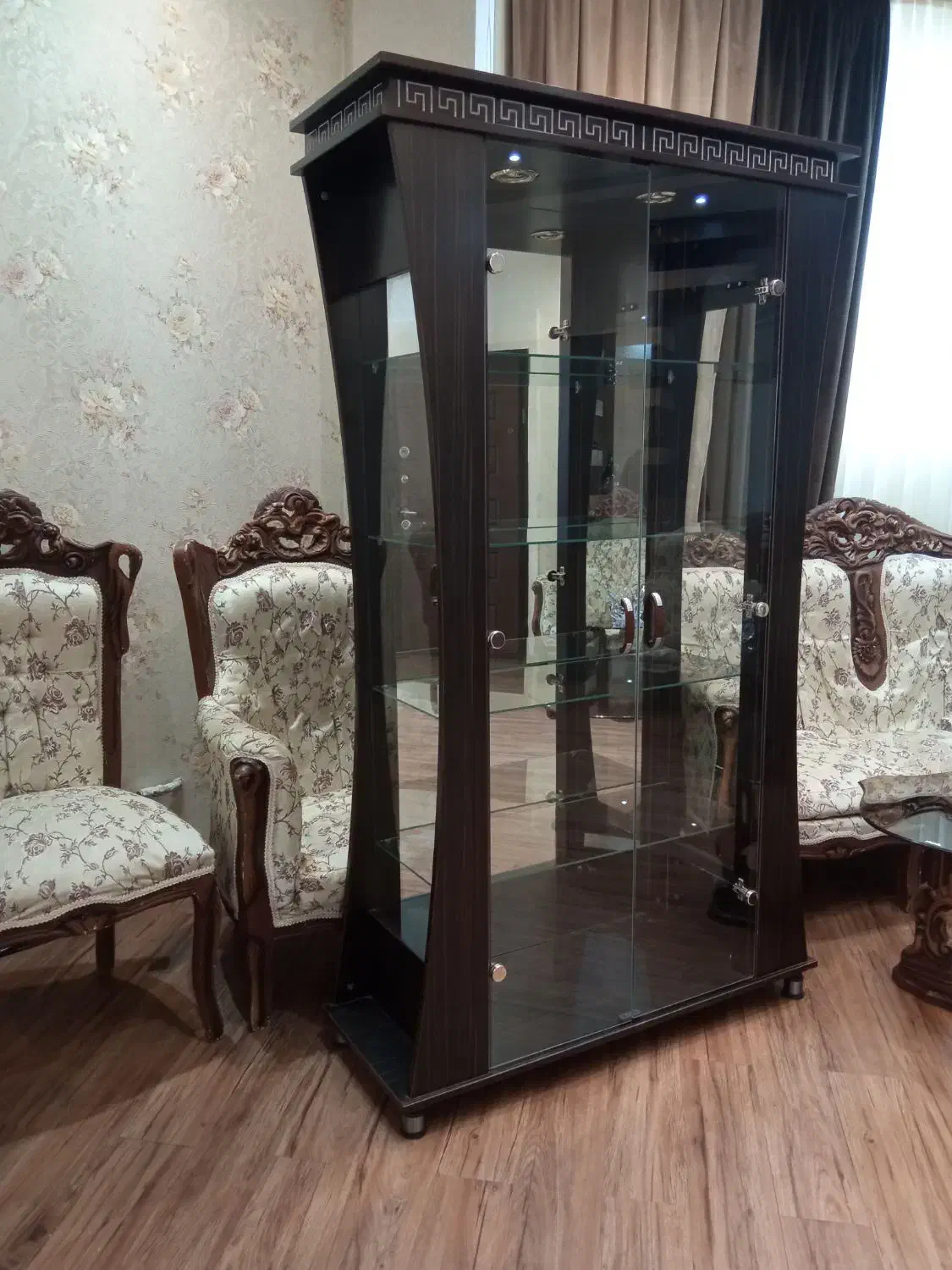 بوفه چوبی|بوفه، ویترین، کنسول|تربت‌حیدریه, قائم|دیوار