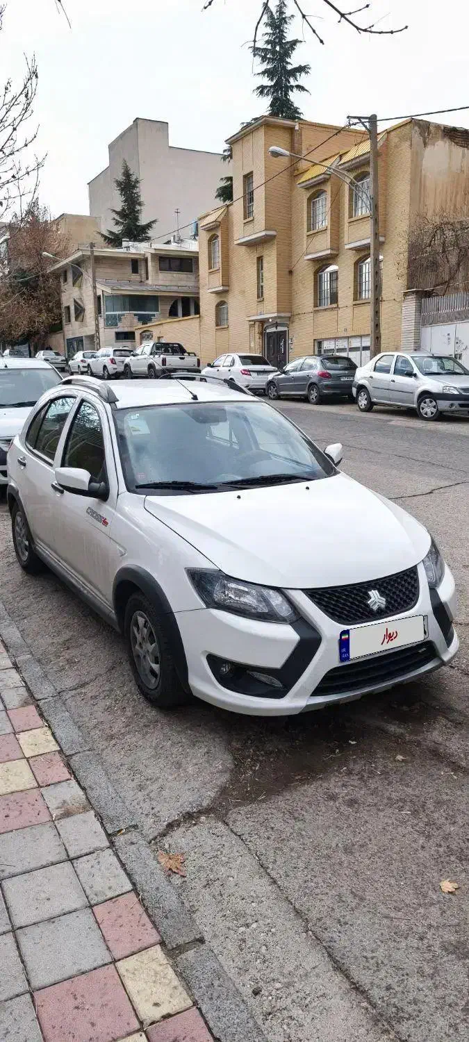 کوییک s با استاندارد های ۸۵ گانه مدل ۱۴۰۴|خودرو سواری و وانت|همدان, |دیوار