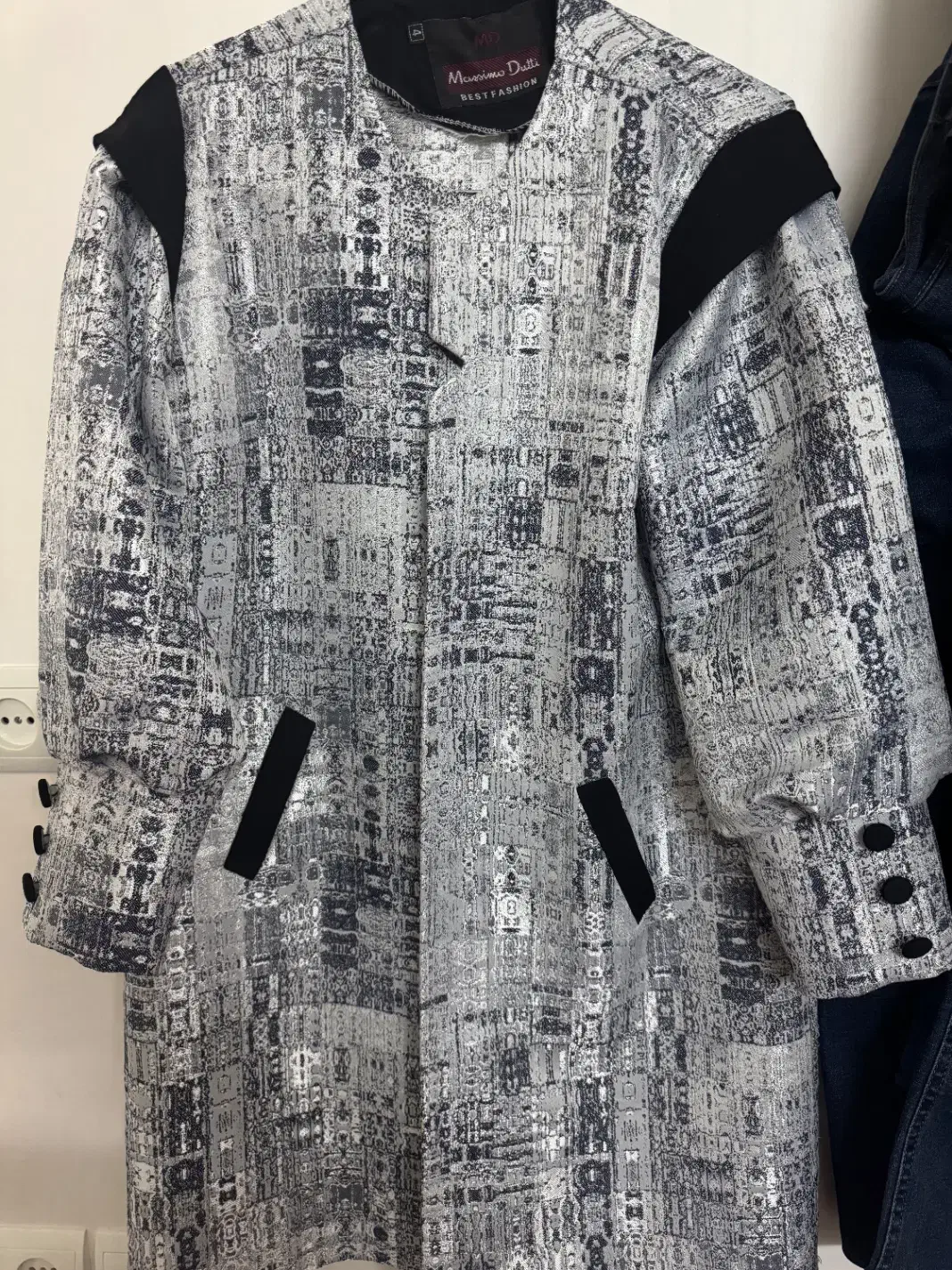 مانتو و پالتو های قیمت مناسب|لباس|اسفراین, |دیوار