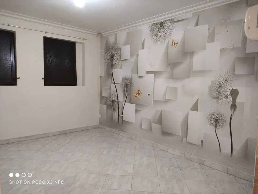 میدان هلال‌احمر ۶۰متر دو خواب