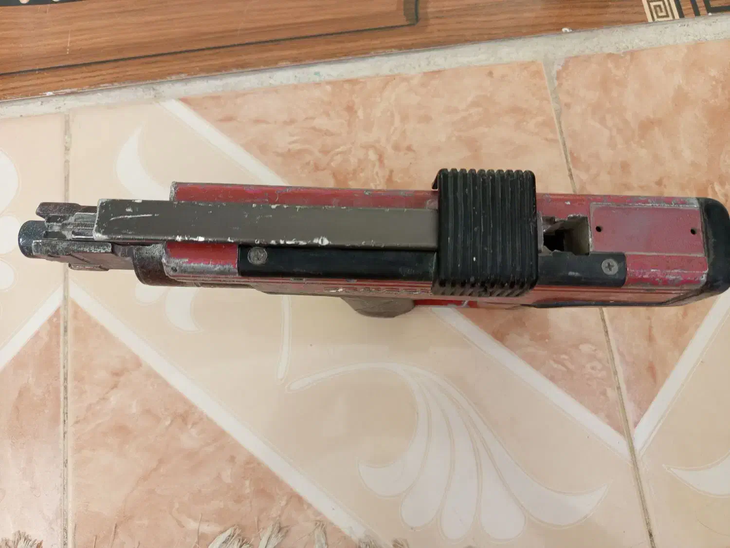 تفنگ میخکوب هیلتی|ماشینآلات صنعتی|کرمان, |دیوار