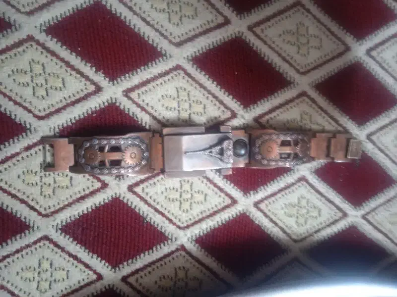 ساعت مچی|ساعت|نیشابور, فردوسی جنوبی|دیوار