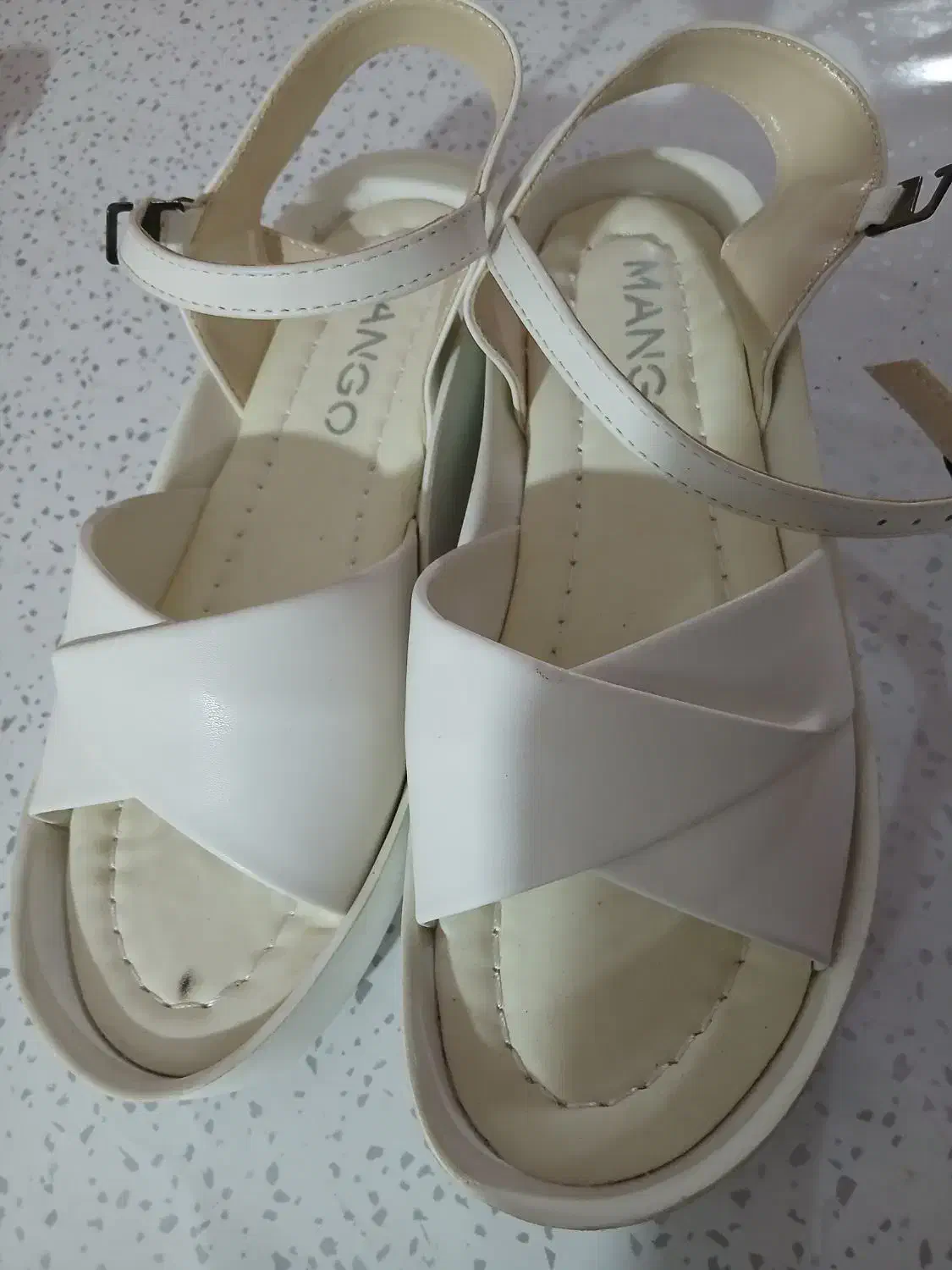 شال و کیف و کفش|کیف، کفش، کمربند|شوشتر, |دیوار