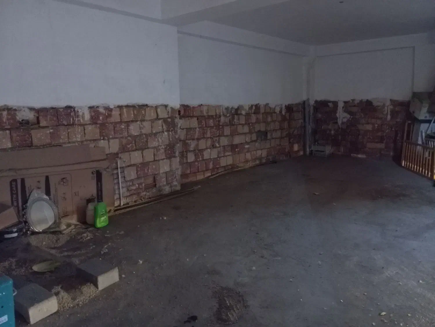 اجاره انباری یا پارکینگ|اجارهٔ مغازه و غرفه|میاندوآب, |دیوار