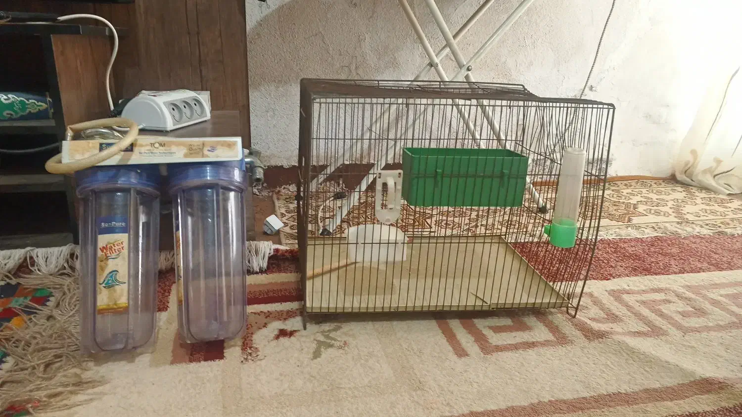 به علت جابجایی وسیله هام میفروشم|فرش|کنارک, |دیوار