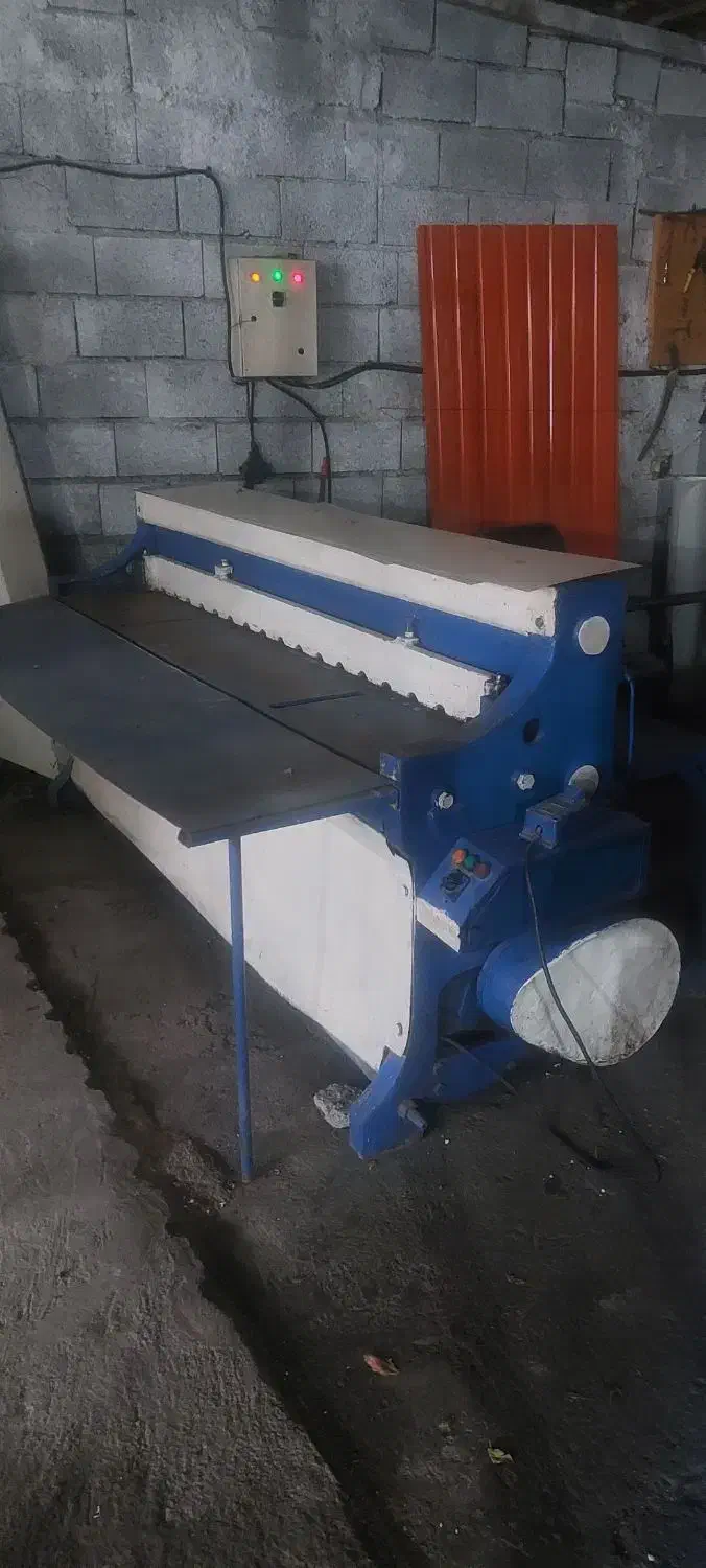 دستگاه تولید انواع نما و آردواز|ماشین‌آلات صنعتی|چابکسر, |دیوار