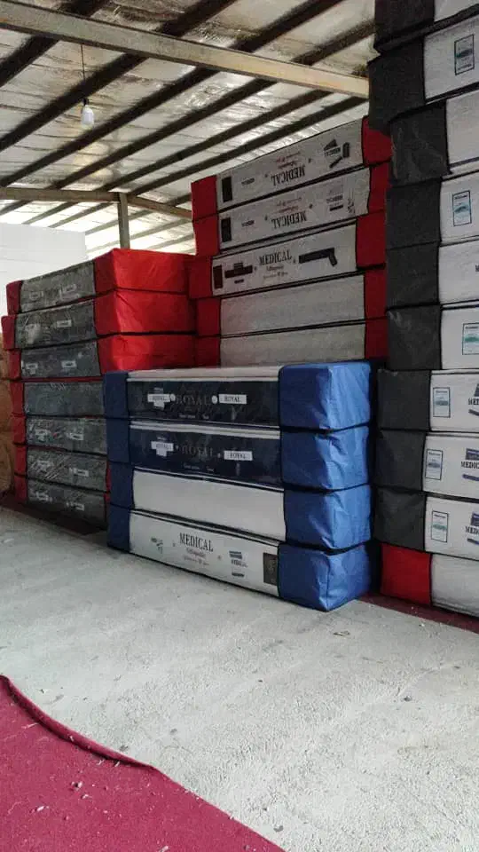 نیازی به تعمیر نیست بابهترین قیمت *نوشو* بخر /تشک|تخت و سرویس خواب|ساوه, |دیوار