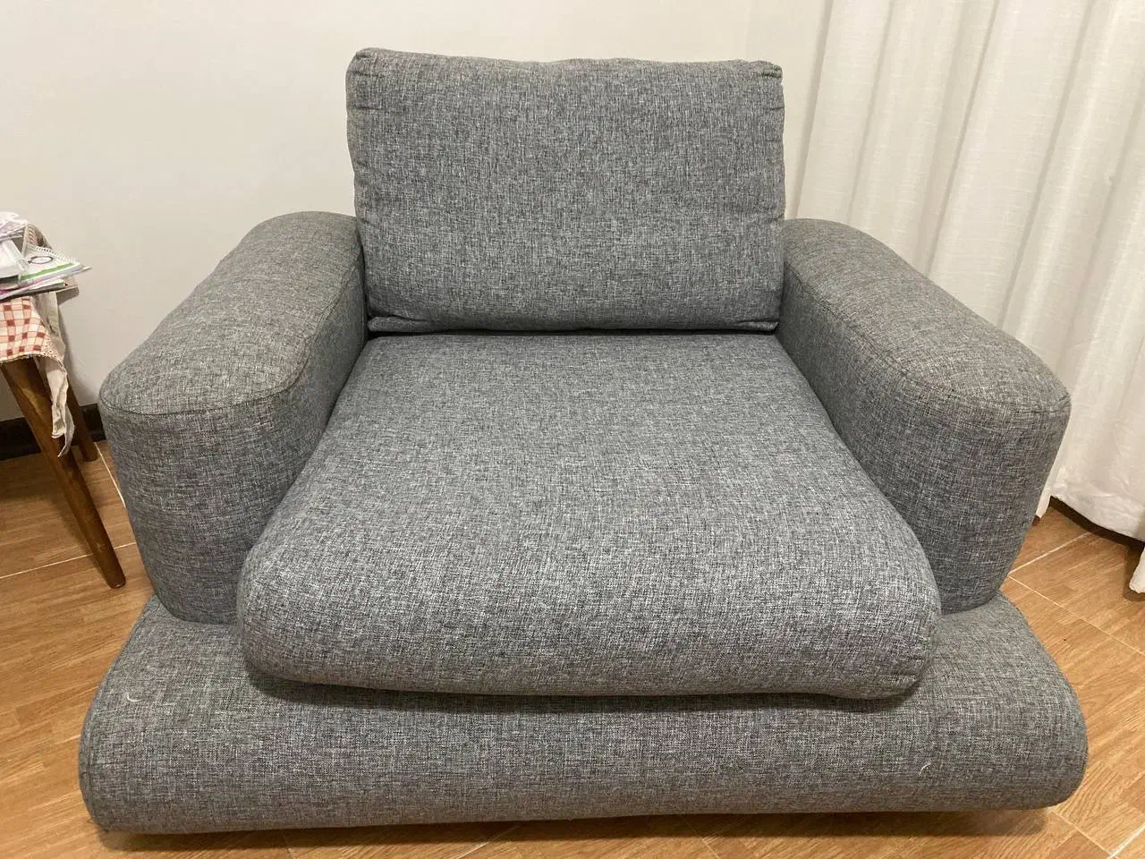 مبل تکی گردان|مبلمان خانگی و میز عسلی|اندیشه, شهرک صدف|دیوار