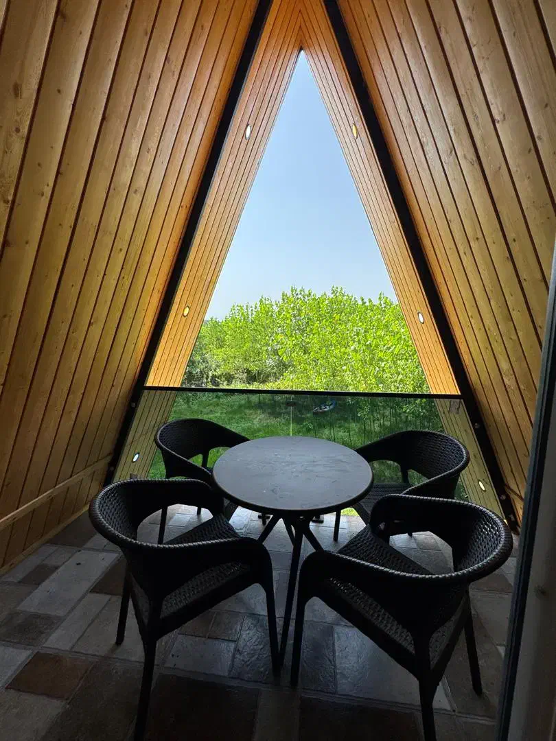 کلبه سوییسی های شهرکی نوساز در تالاب انزلی|اجارهٔ کوتاه‌مدت ویلا و باغ|بندر انزلی, امامزاده|دیوار