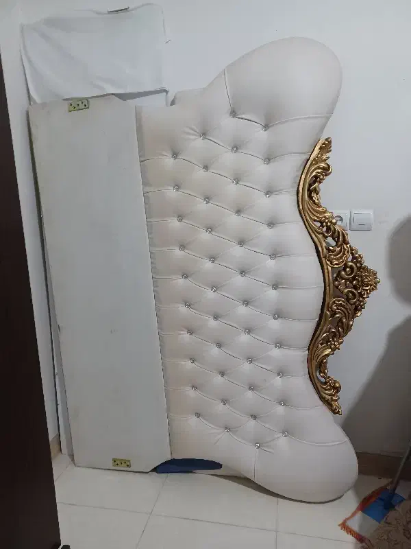 تخت دو نفره سالم|تخت و سرویس خواب|پاکدشت, پاکدشت (مامازند)|دیوار