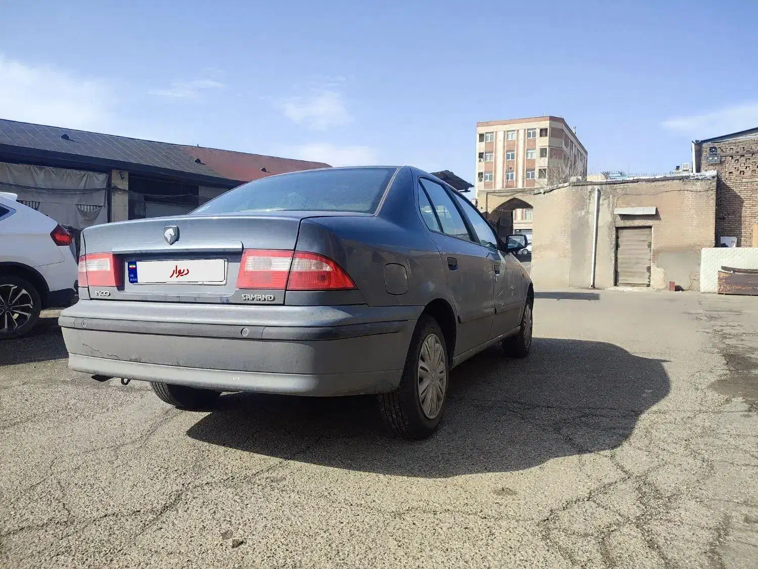 سمند مدل 98|خودرو سواری و وانت|تهران, هرندی|دیوار