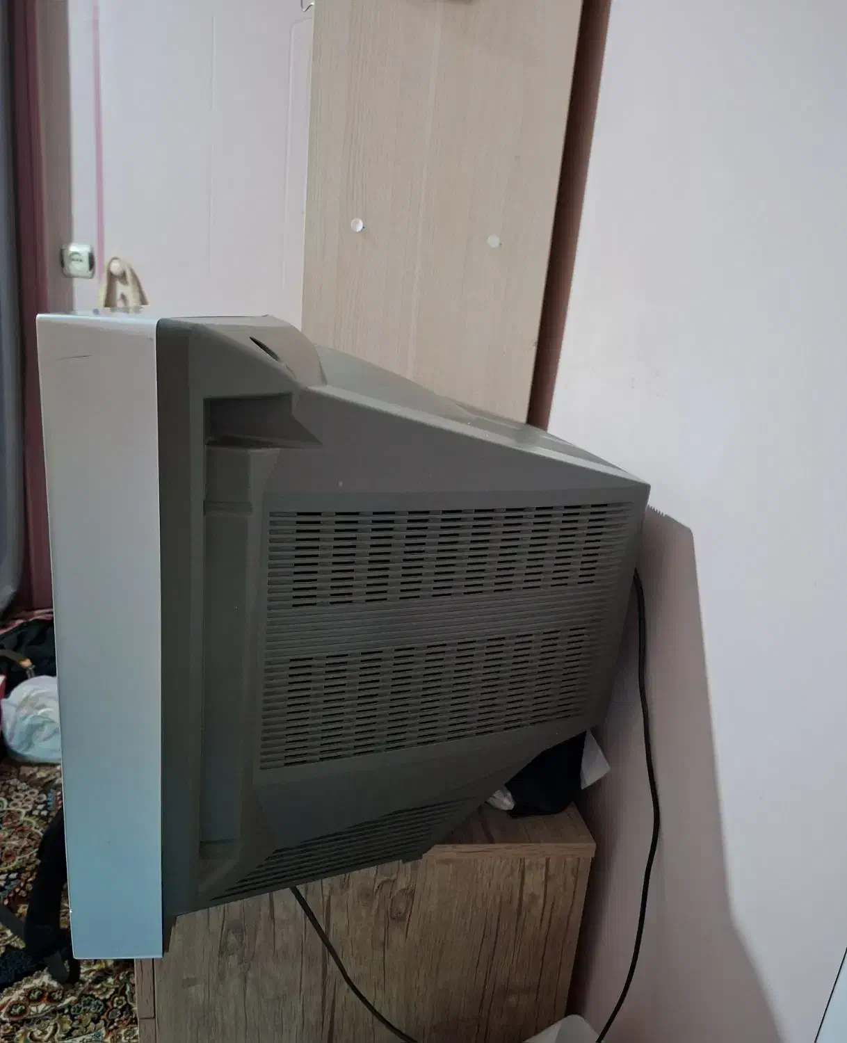 تلویزیون اسنوا کاملا سالم|تلویزیون و پروژکتور|شهریار, دهشاد بالا|دیوار