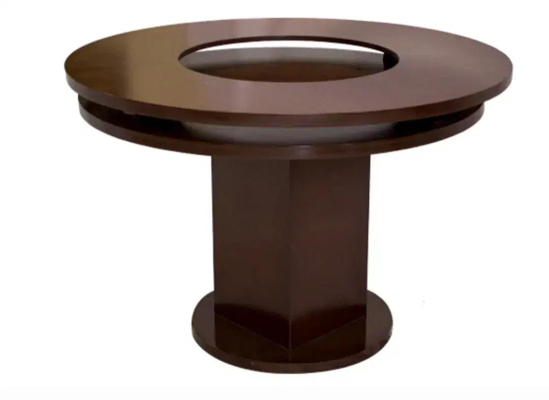 میز نهار خوری ۴ نفره  سالم و کم جا|میز و صندلی غذاخوری|رشت, امین الضرب|دیوار