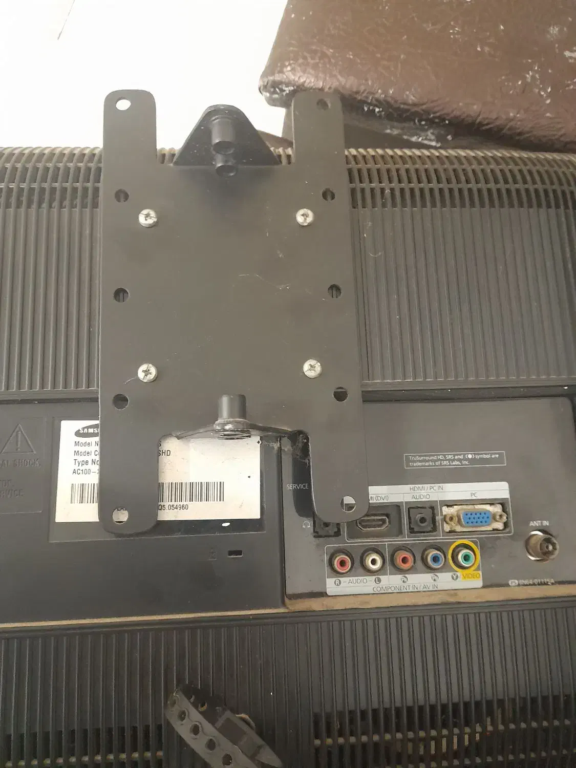 تلویزیون ۲۴ اینج|تلویزیون و پروژکتور|رشت, آب و برق|دیوار