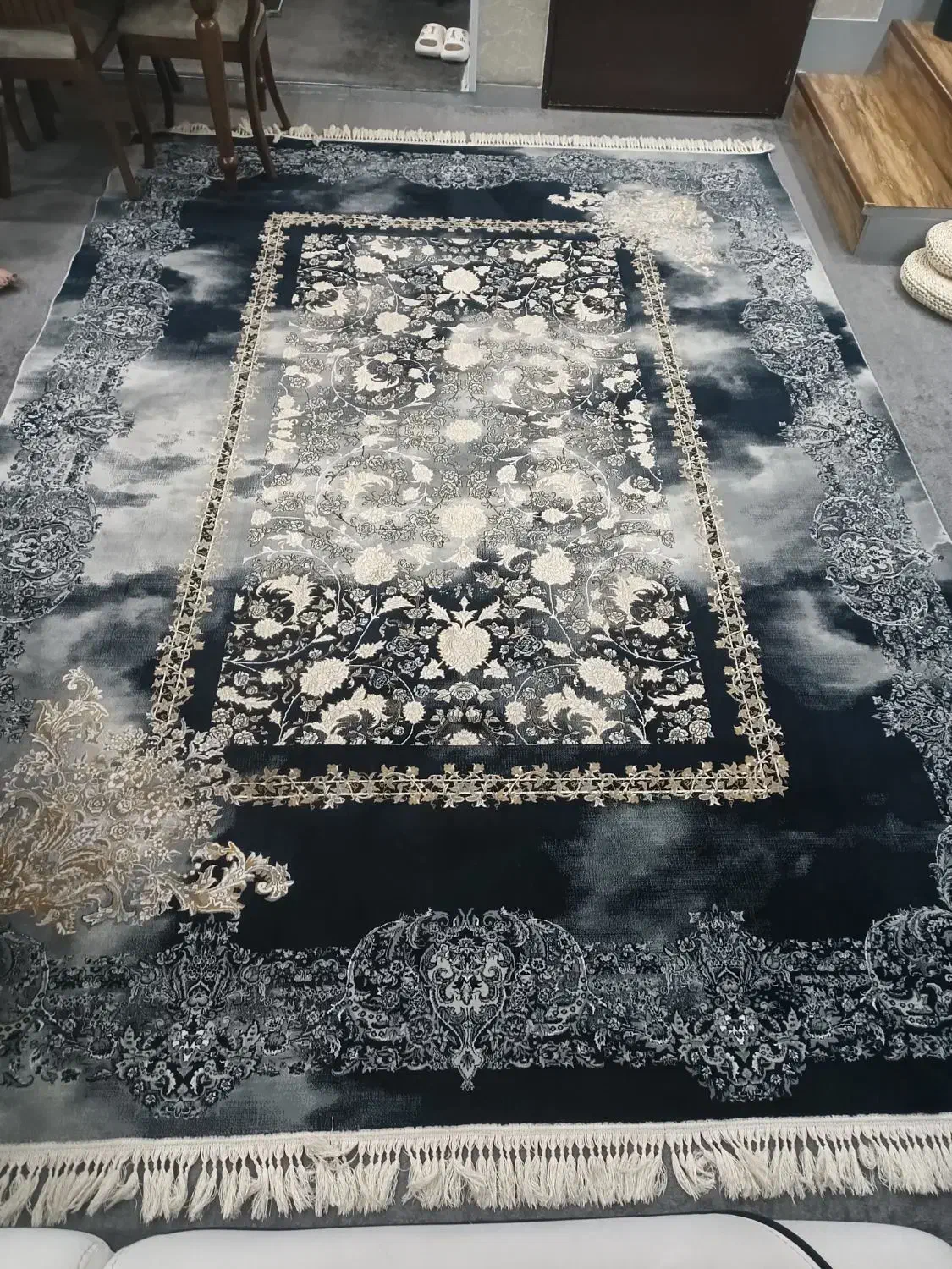 فرش 9 متری|فرش|اصفهان, بهارستان|دیوار